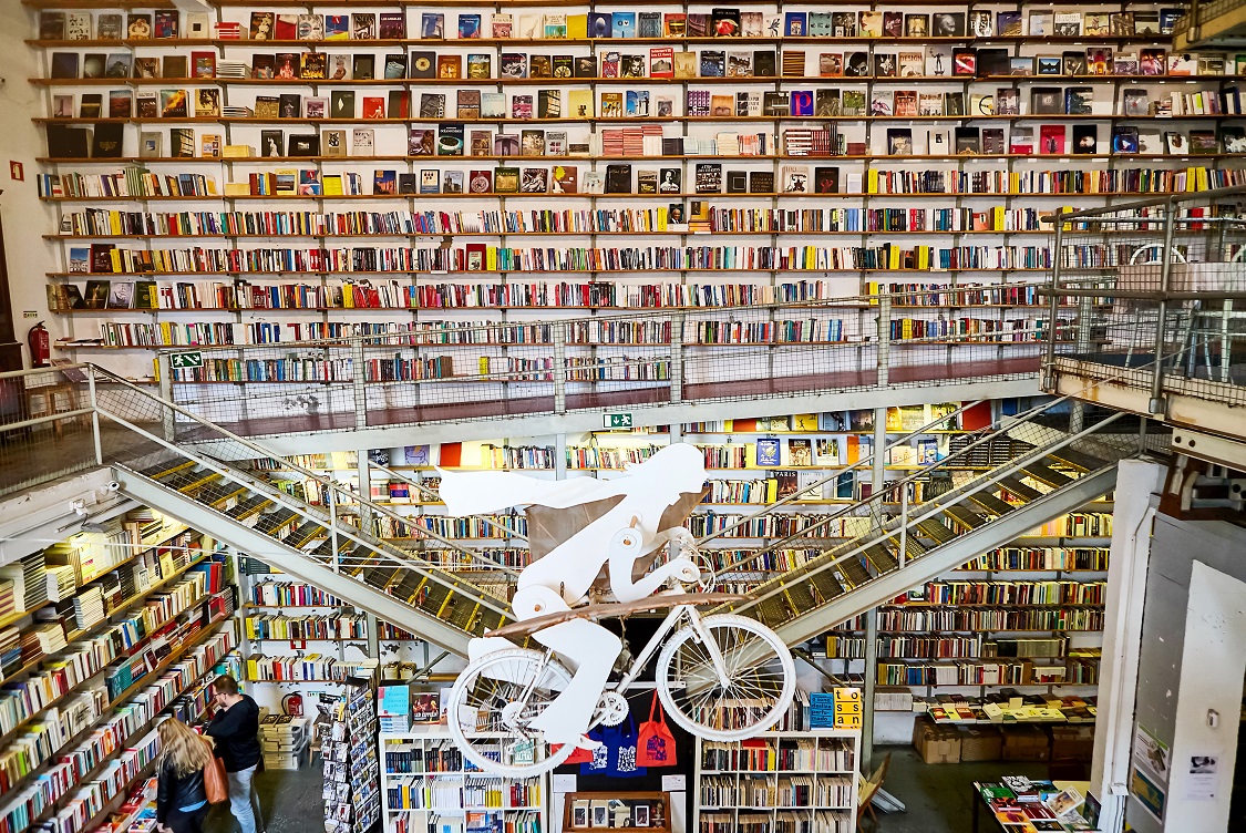 Ler Devagar Bookstore, Lisbon